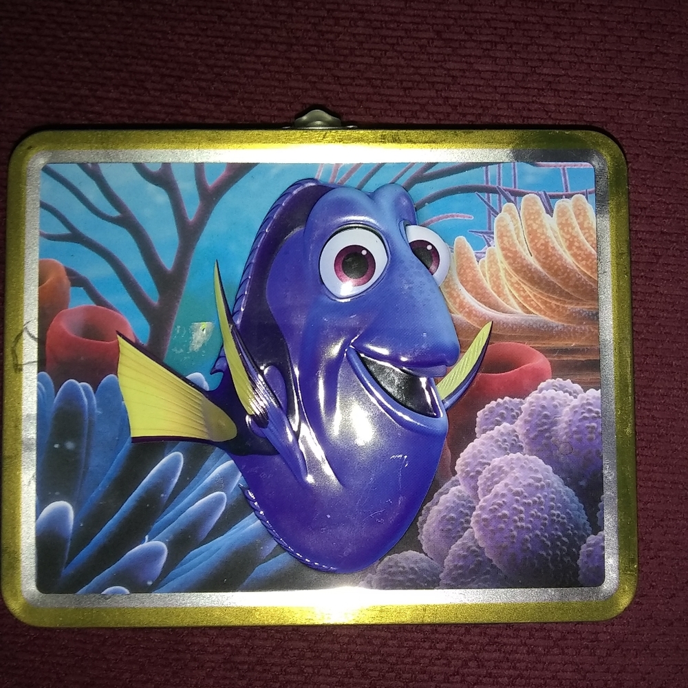 Finding Dory/ Craola metal lunch box.